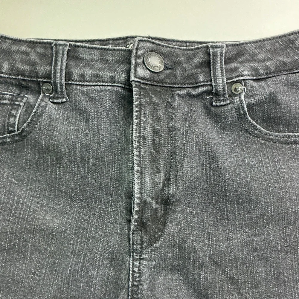 American Eagle Black Denim Hi-Rise Shortie Shorts Women 10 Super Stretch 360